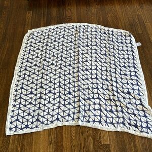 Aden anais tie dye muslin baby blanket blue white